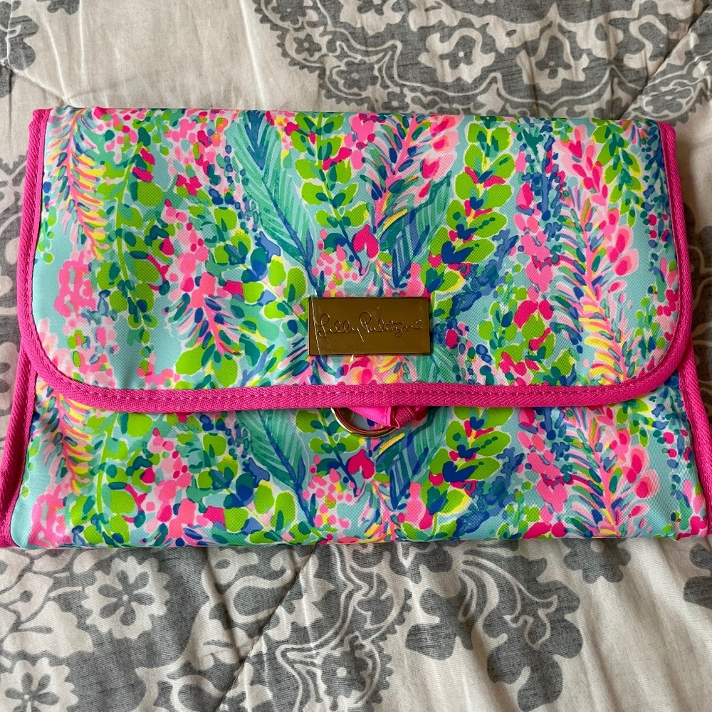 Lilly Pulitzer "Catch the Wave" Hanging Cosmetic Case